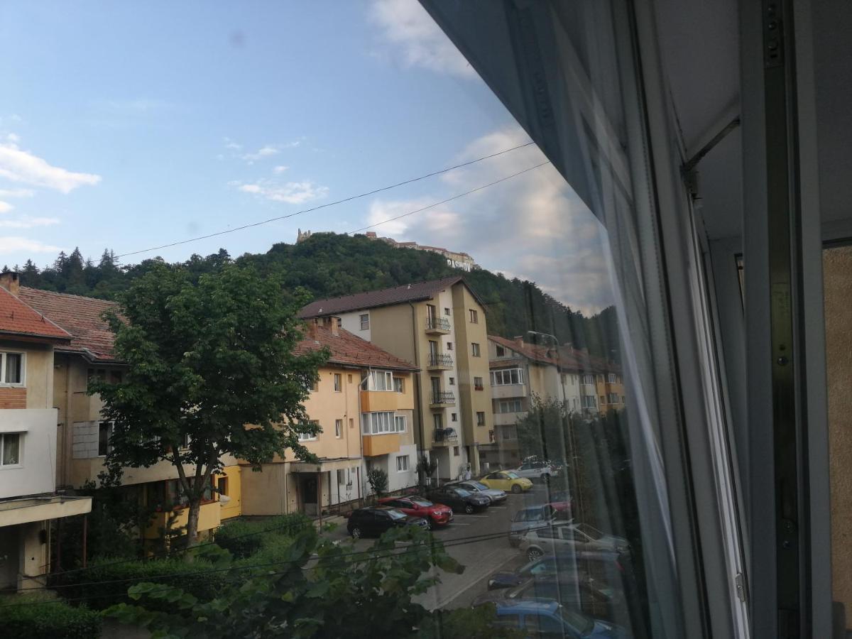 Rosenau Apartment Rîşnov Exterior foto